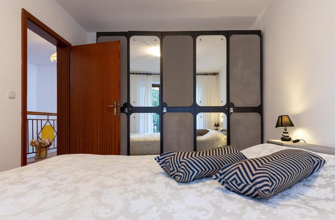 Holiday Apartment Suzana Rovinj Exterior foto
